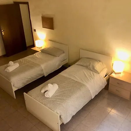 Apartament Ghibellina 90 *